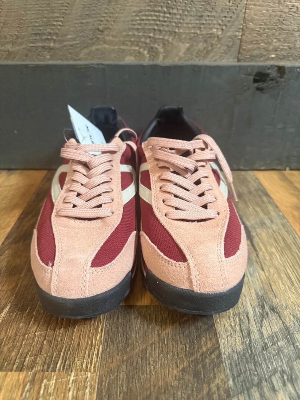 Tretorn Rawlins 2.0 Burgundy Pink Suede Sneakers Size 8.5 Women NWT - Picture 5 of 9